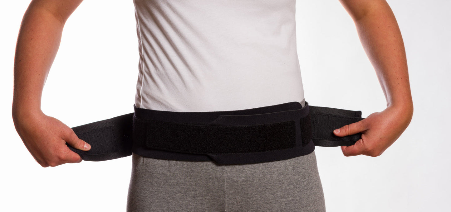 Thermoskin Sacroiliac Belt black front view securing